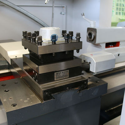 旋盤CNC CAK6140中国CNCの販売のための回転旋盤機械