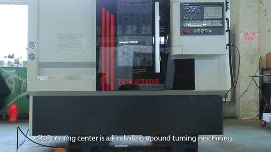 TCK6350 CNCの回転中心の傾斜のベッドCNCの旋盤機械価格